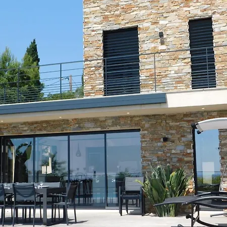 Stunning Air-conditioned 